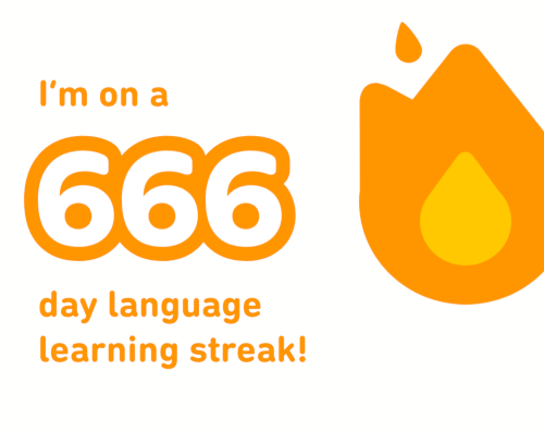 Ein Screenshot von Duolingo mit einer Cartoonflamme und der Nachricht, dass jemand eine Serie von 666 Tagen geschafft hat