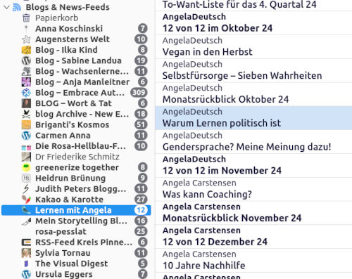 Screenshot von RSS-Feeds in einem Mailprogramm: In der linken Spalte sind mehrere Blogs aufgelistet, ein Name ist blau markiert. In der rechten Spalte sind die Beiträge dieses Blogs aufgelistet.